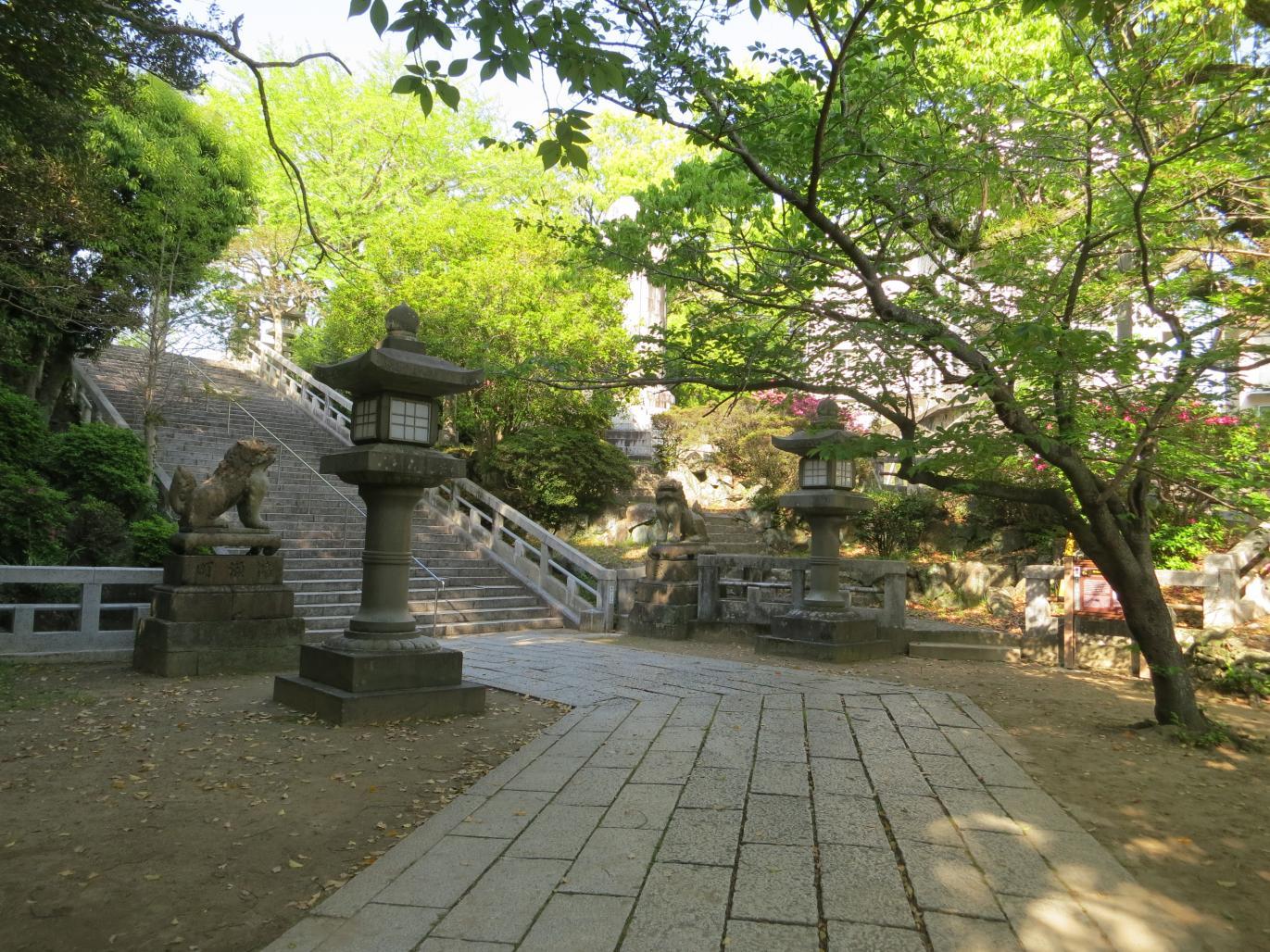 ロケ地その4．亀山八幡宮-0