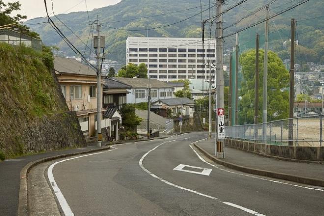 ロケ地その10．八幡坂-0