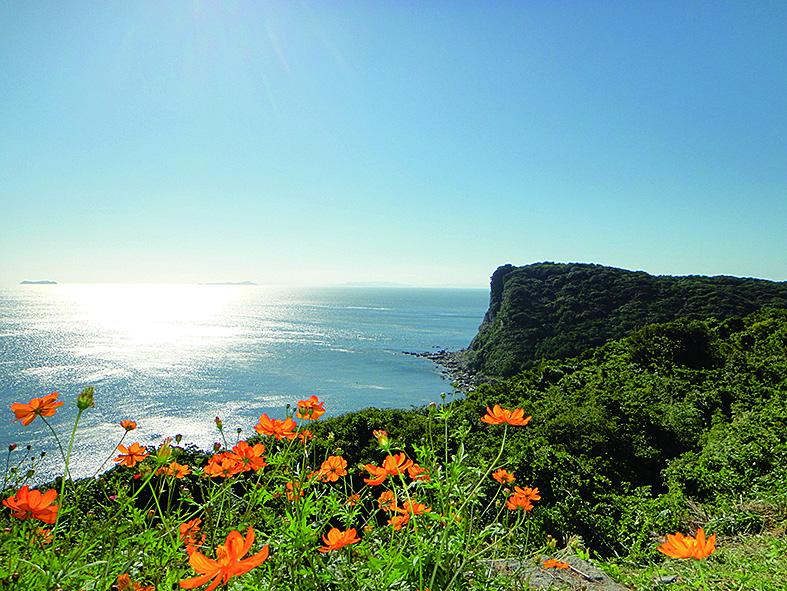 五島列島を見渡せる絶景ポイント　蕨展望所-1