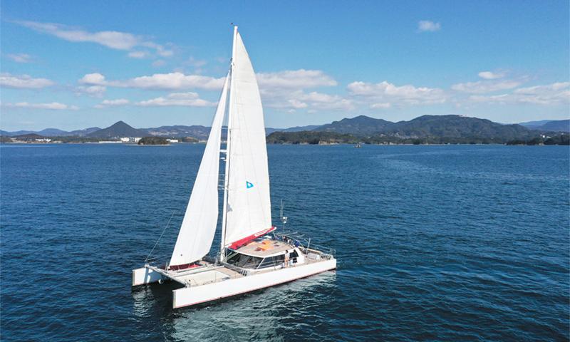 カタマランヨット99トリトン-1
