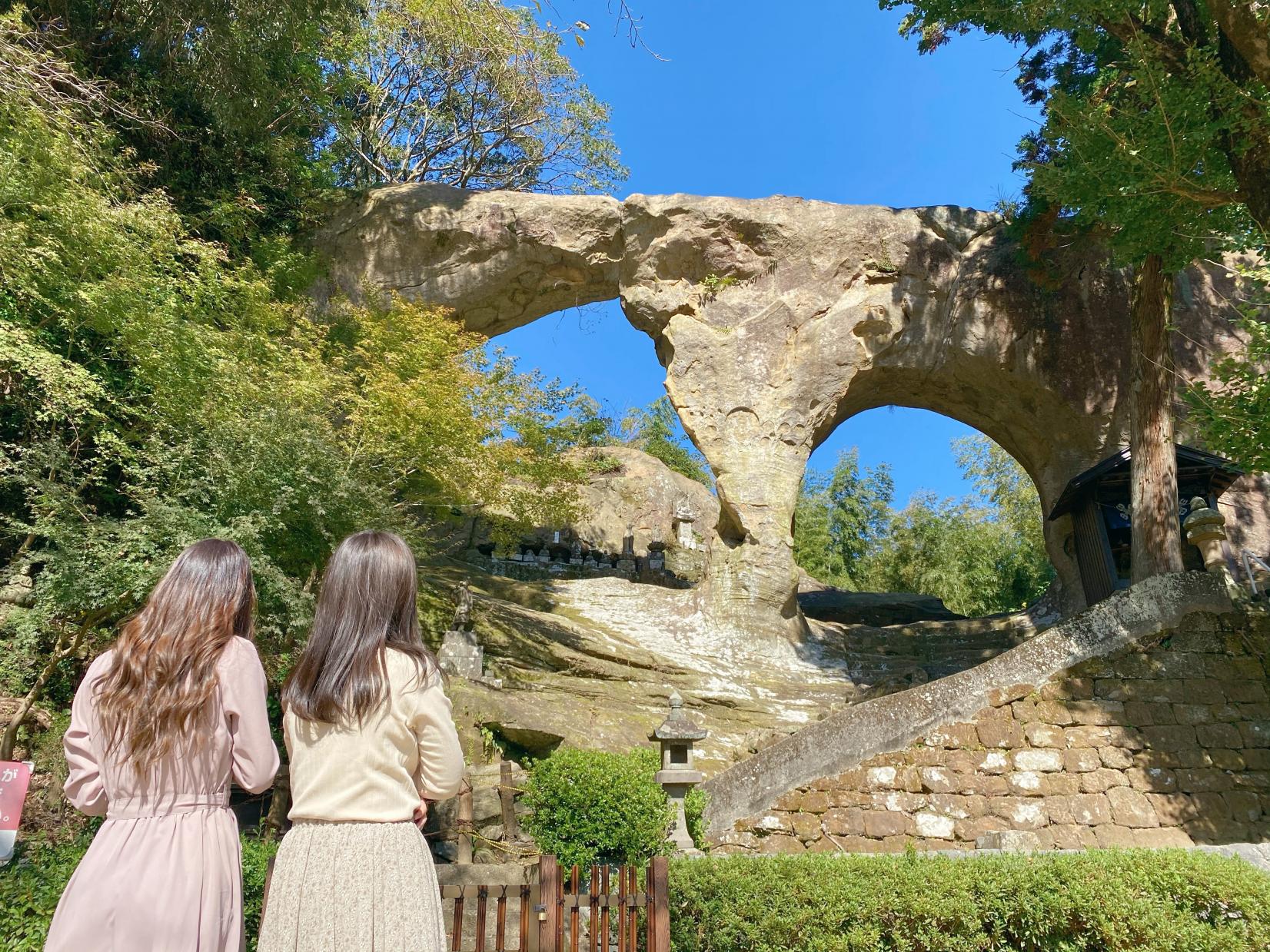 4．眼鏡岩-3