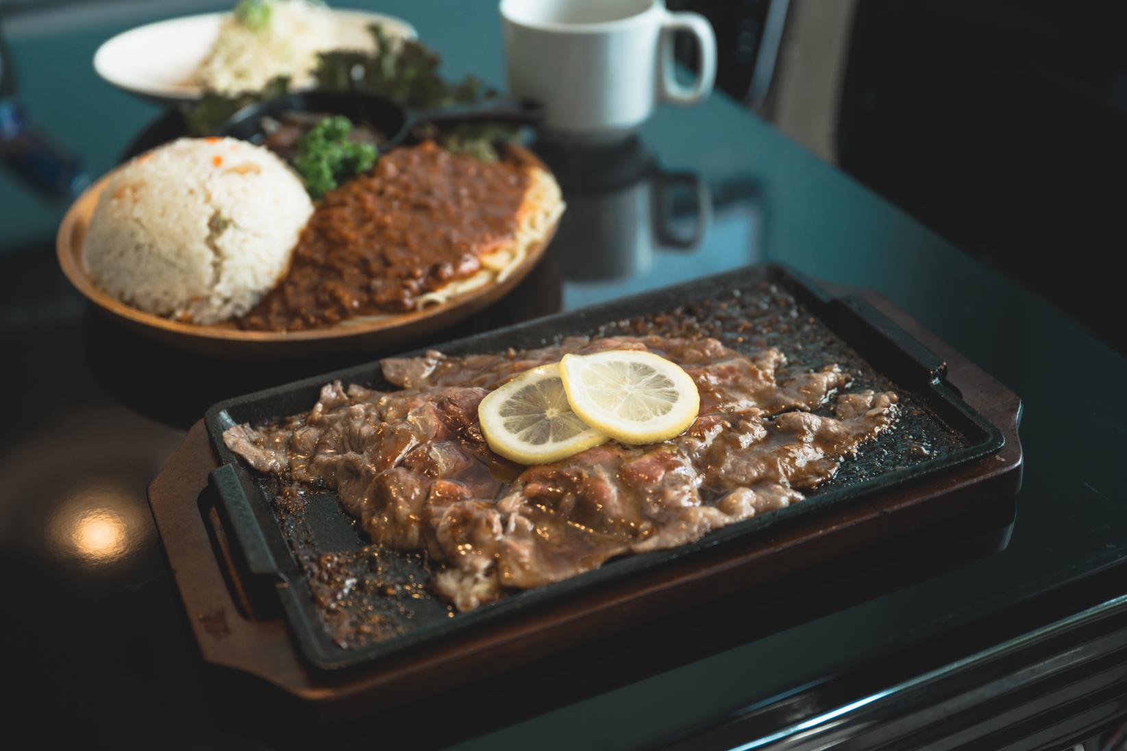 キッズよろこぶ、お腹いっぱいグルメと冒険の旅へ一泊二日のファミリー旅-3