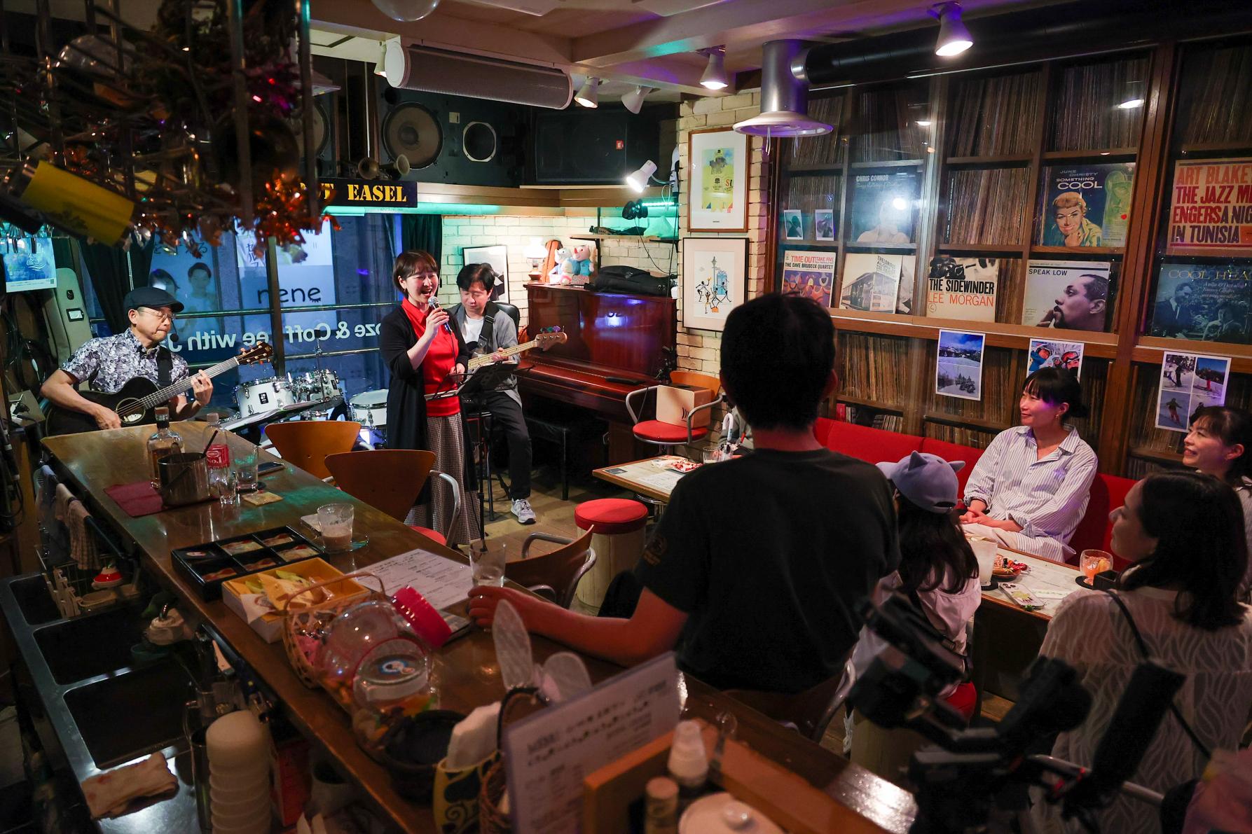 夜はJAZZ SPOT いーぜるへ-0
