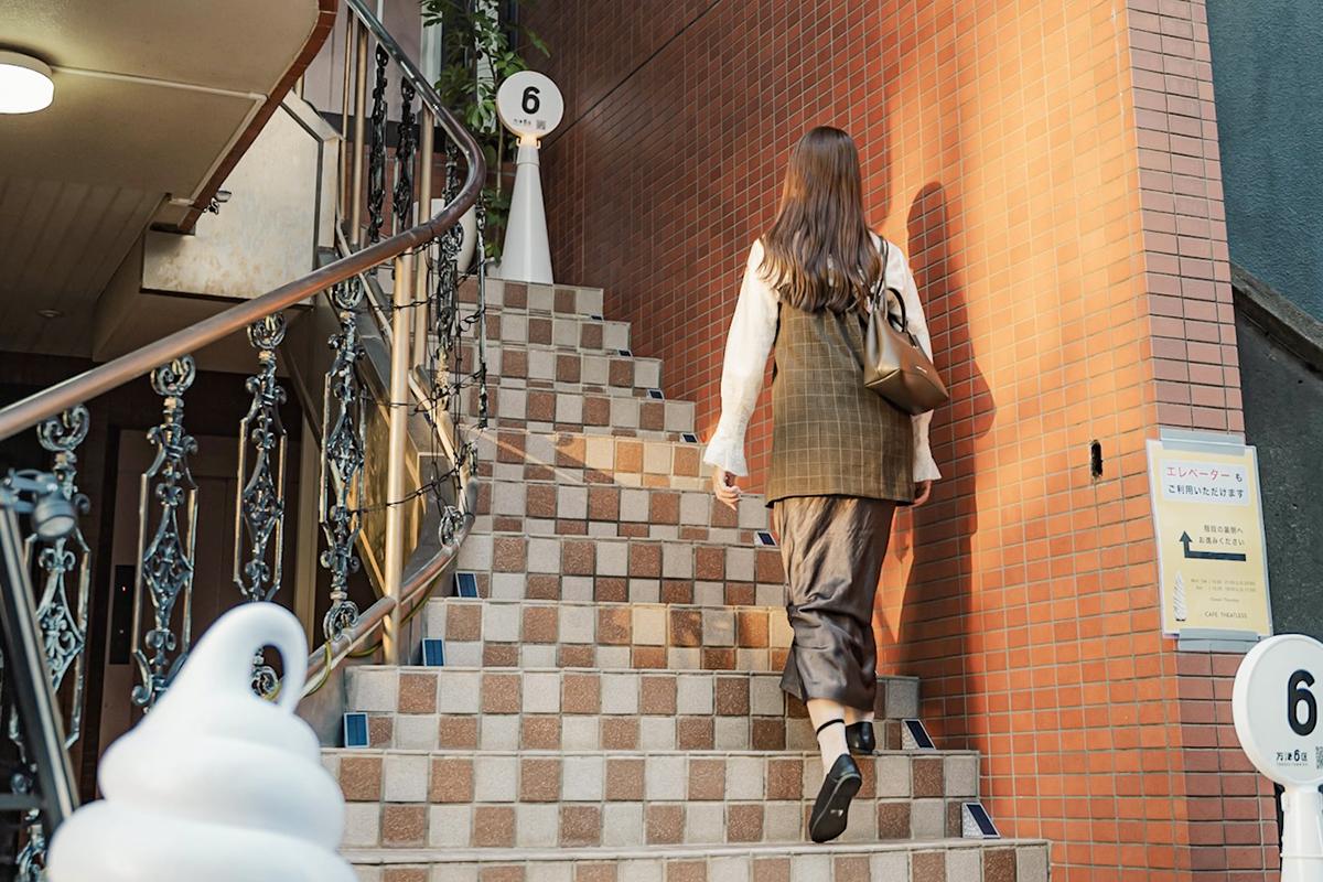 佐世保の老舗と新しさをつなぐ「THEATLESS」 ✕ 海と人々のドラマ感じる「佐世保港」-0