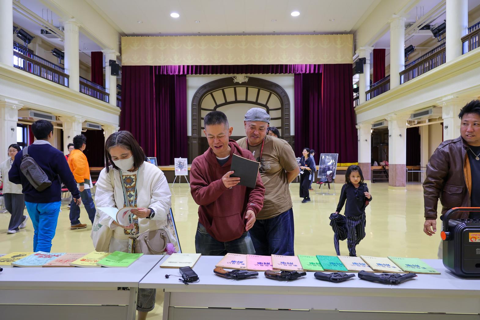 あの「劇用車」と記念撮影-1