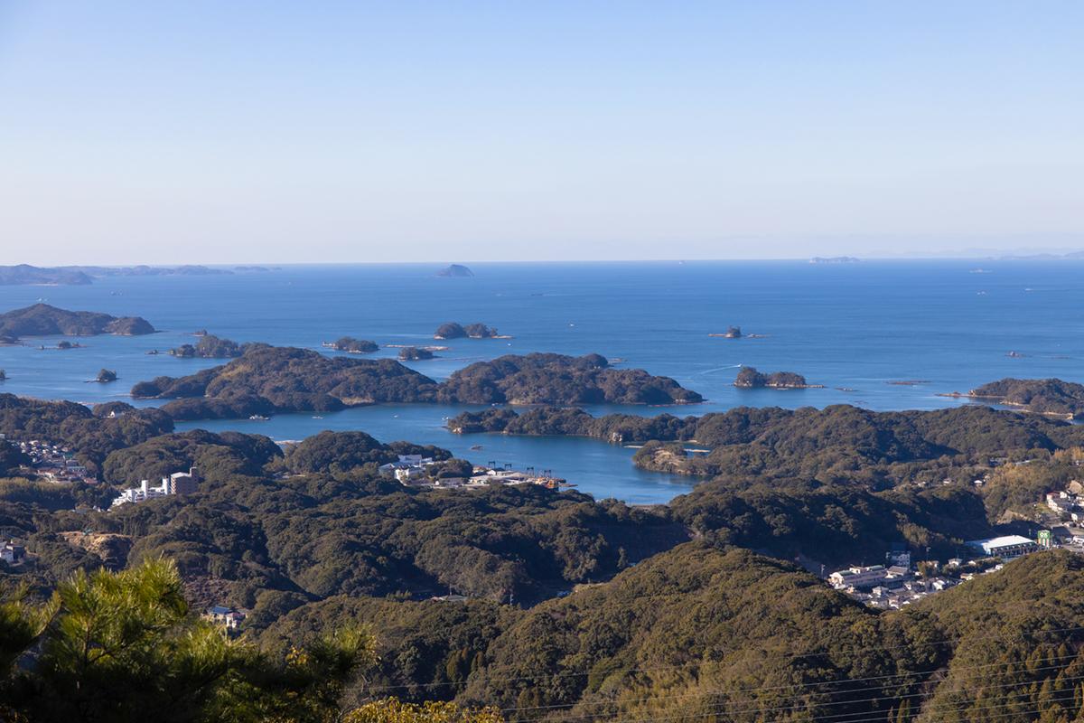 展望台から「九十九島」の絶景を望む-5