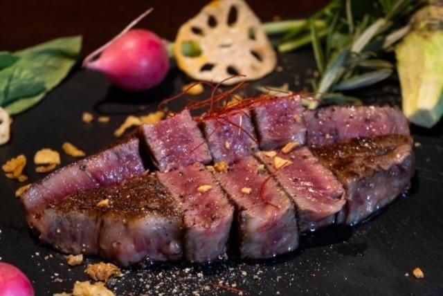 長崎和牛　ヒレ肉（100ｇ）税込3,850円-1