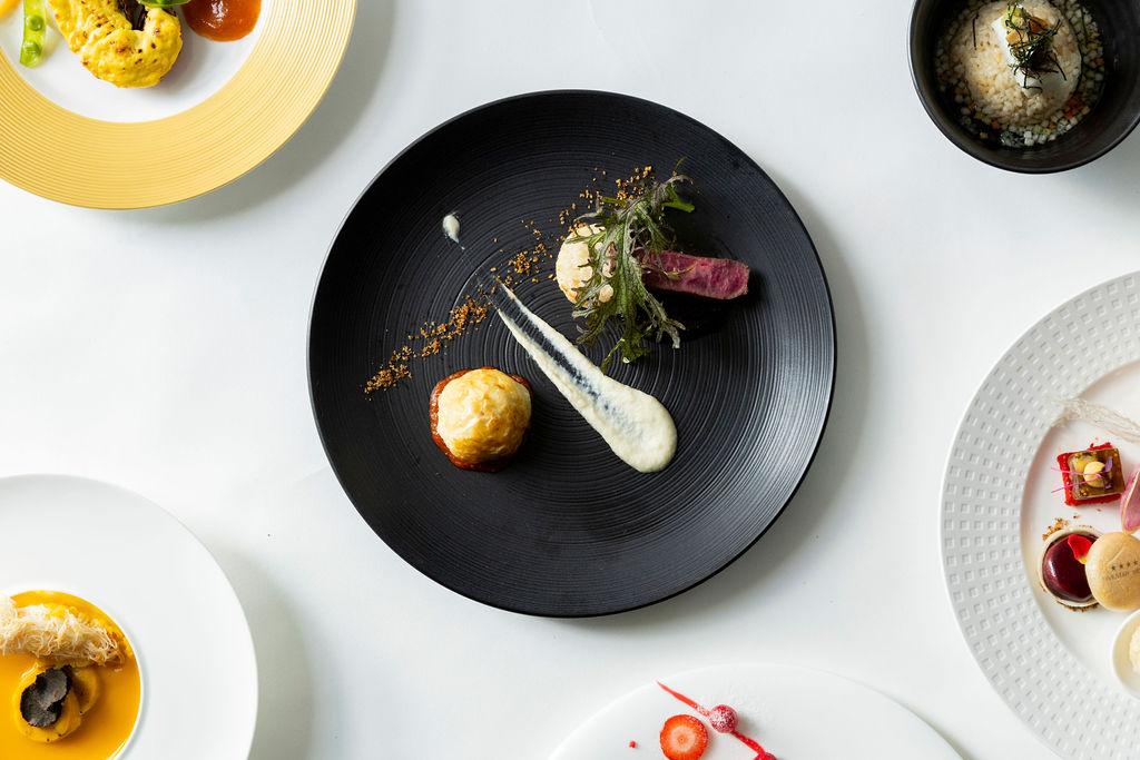 コース料理イメージ-0