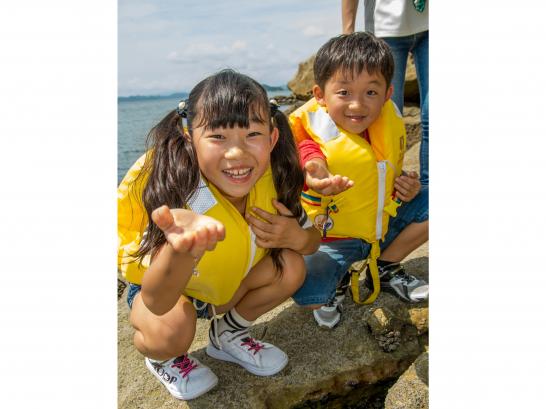 無人島上陸とエサやり体験クルーズ-9