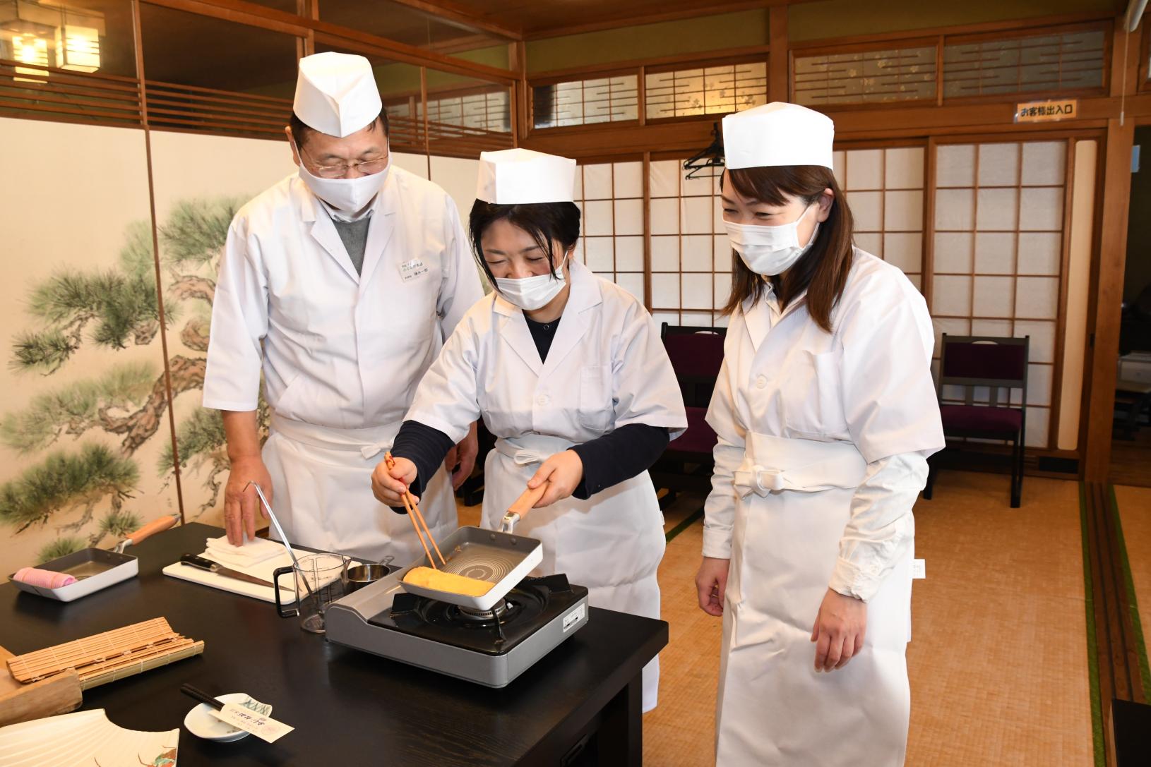 ～和食料理人に習う～ 地元の旬の魚を使った寿司づくり体験