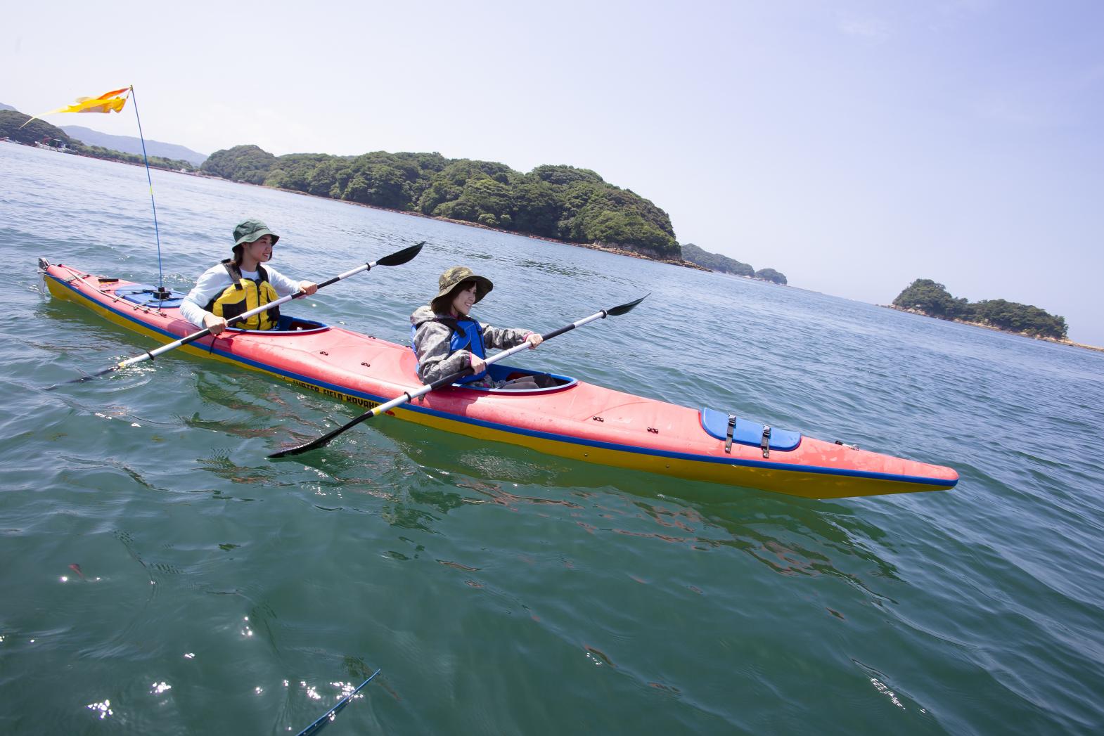 【※こちらのツアーはただいま休止中です】九十九島の海を満喫！国立公園の無人島を巡るシーカヤックツアー-0