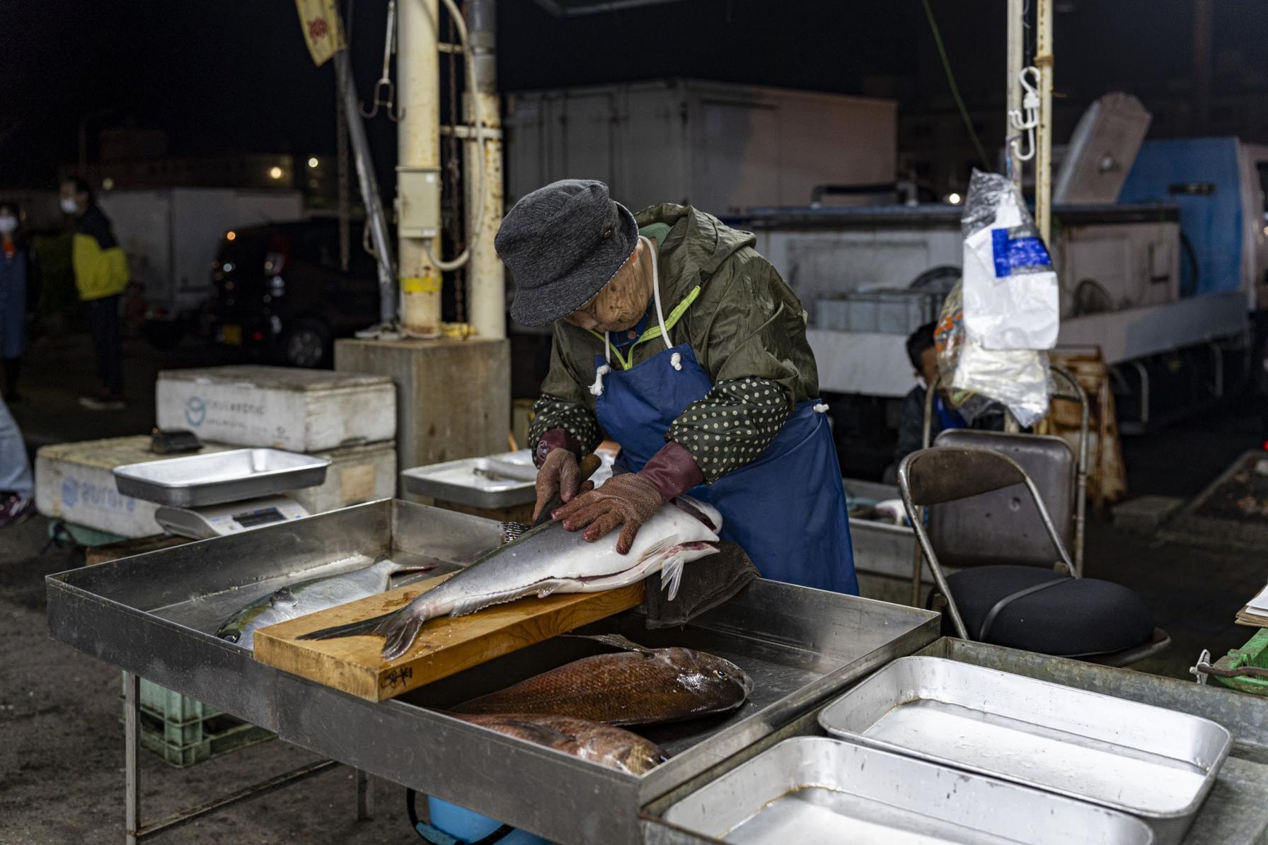 NEO朝市 Sasebo Dawn Market-7