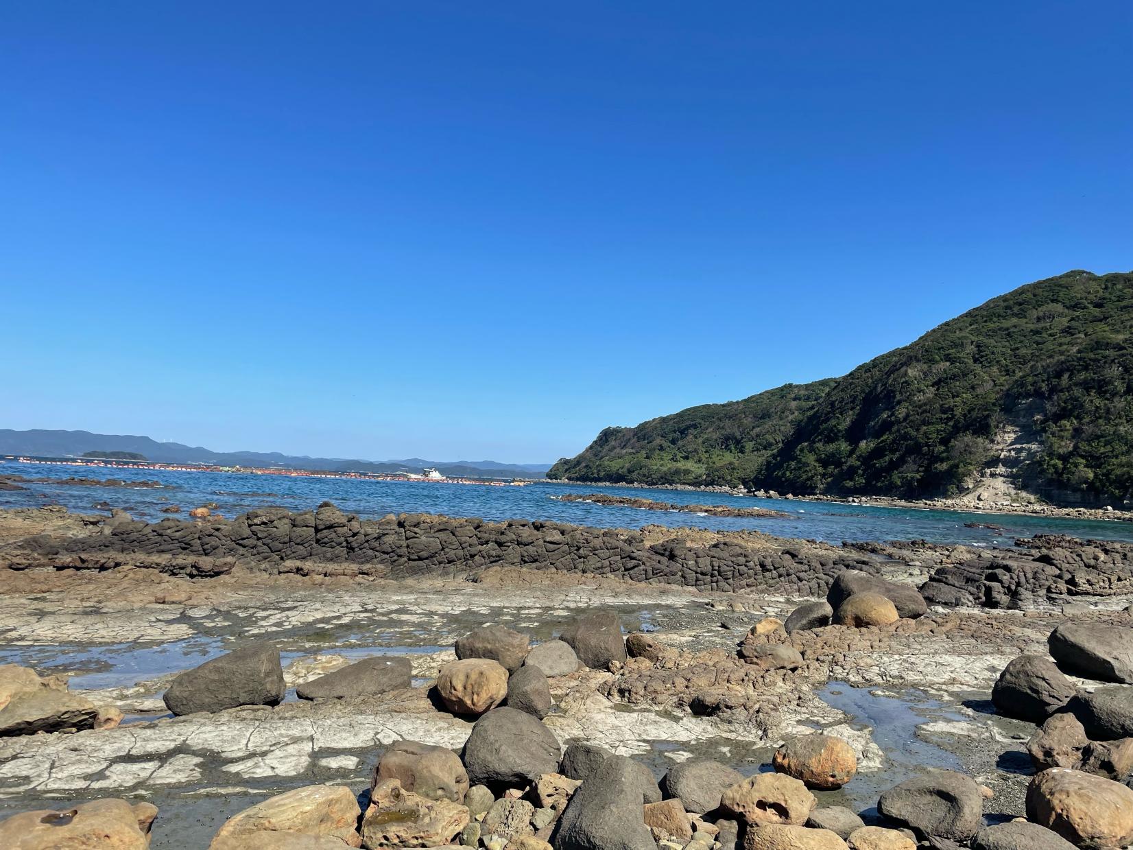海と大地のひみつに出会う～黒島探検旅～-1
