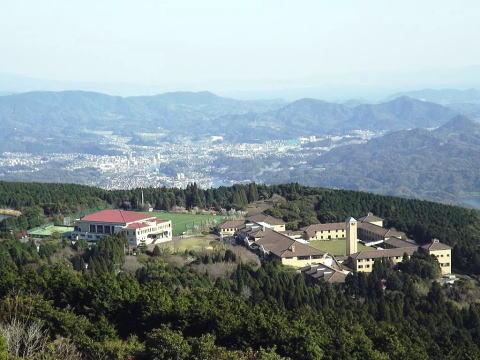 長崎県立佐世保青少年の天地