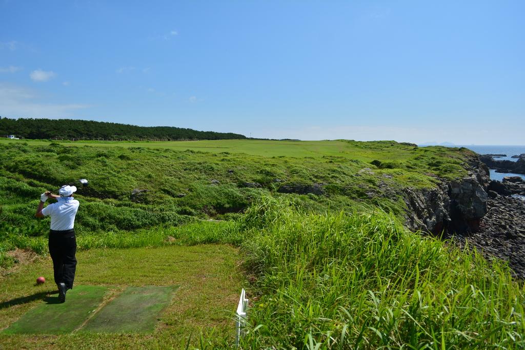 【宇久島】平原ゴルフ場-1