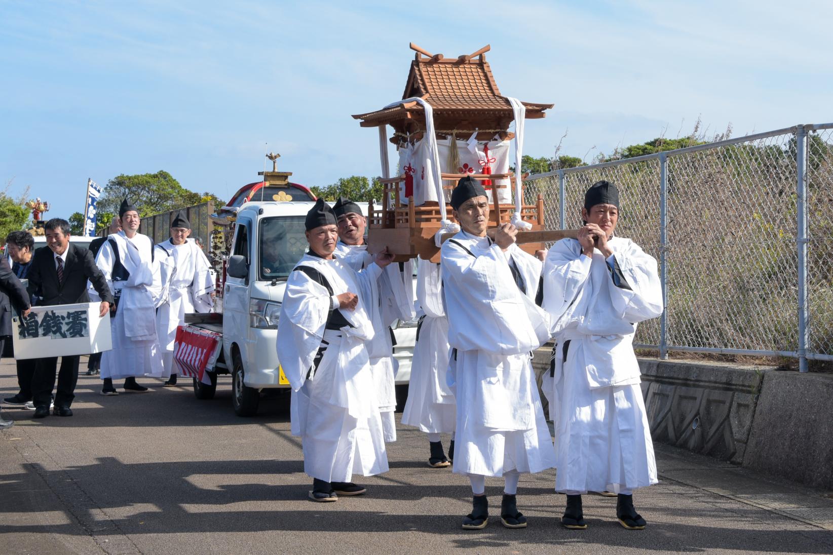 【宇久島】宇久島神社例大祭(しゃぐま棒引き)-2